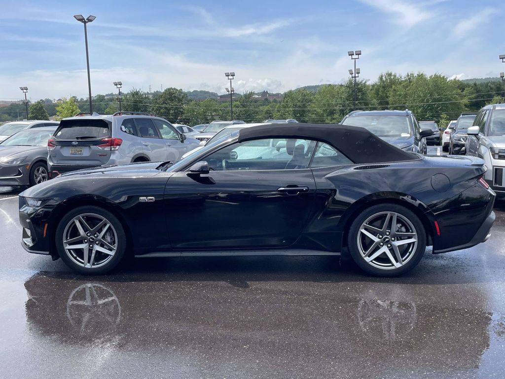 Used 2024 Ford Mustang GT Premium RWD image 6