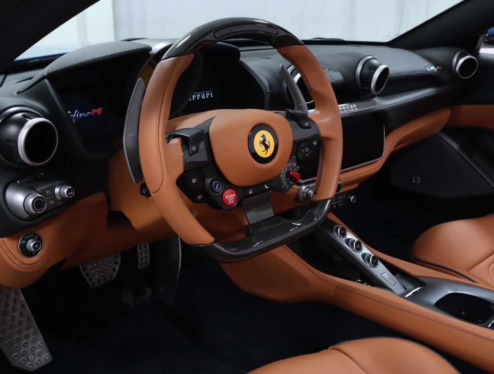 Certified 2022 Ferrari Portofino M image 29