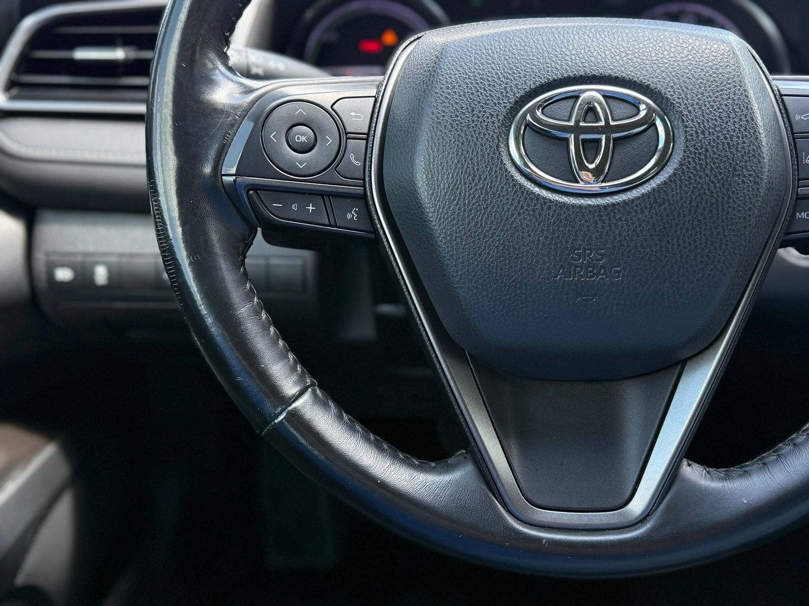 Used 2021 Toyota Camry XSE FWD image 18