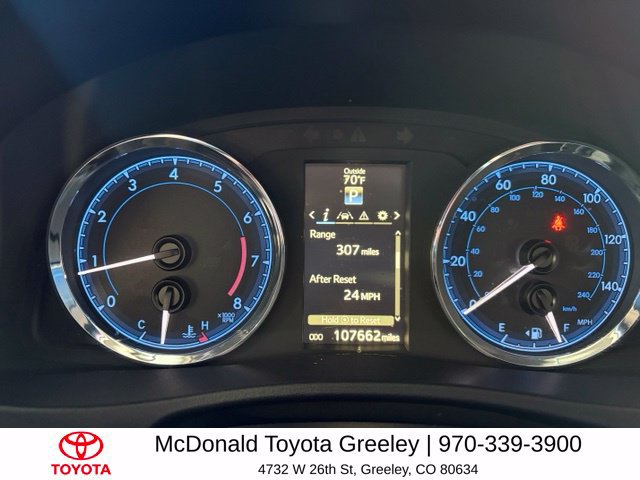 Used 2018 Toyota Corolla SE w/ Carpet Mat Package (TMS) FWD image 12