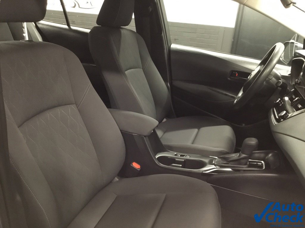 Used 2025 Toyota Corolla LE w/ LE Premium Package FWD image 35