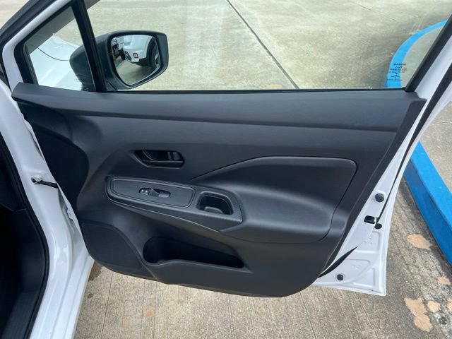 Used 2020 Nissan Versa S FWD image 16