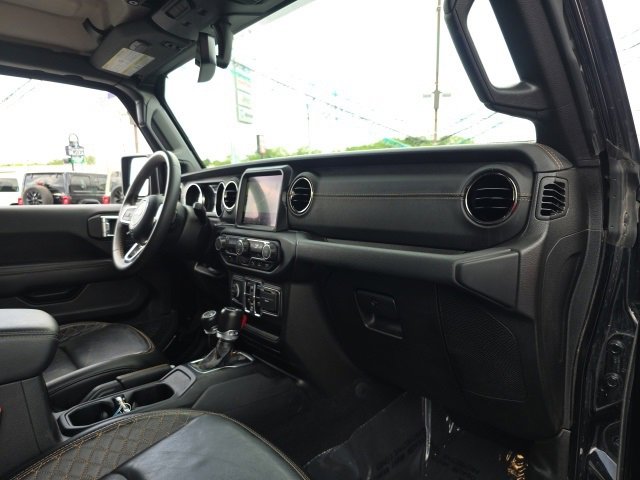 Used 2023 Jeep Gladiator Overland image 43