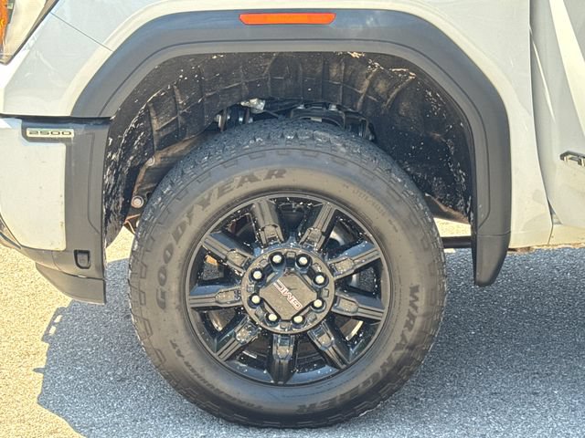 Used 2025 GMC Sierra 2500 AT4 AWD/4WD image 24
