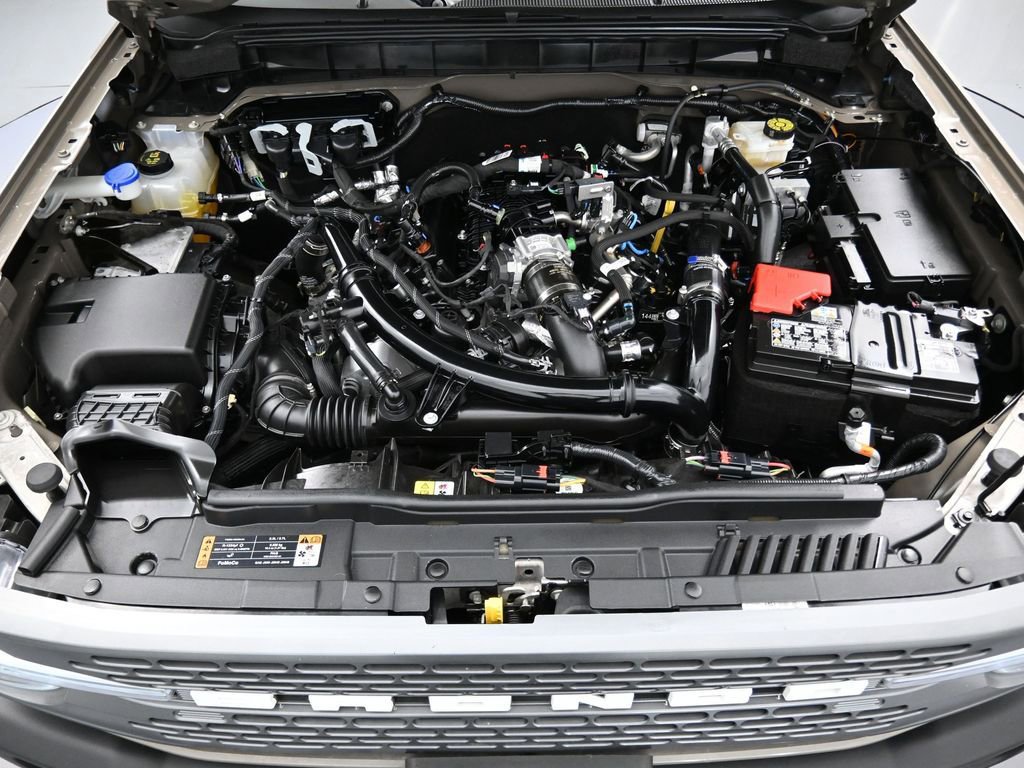 Used 2025 Ford Bronco Badlands image 13