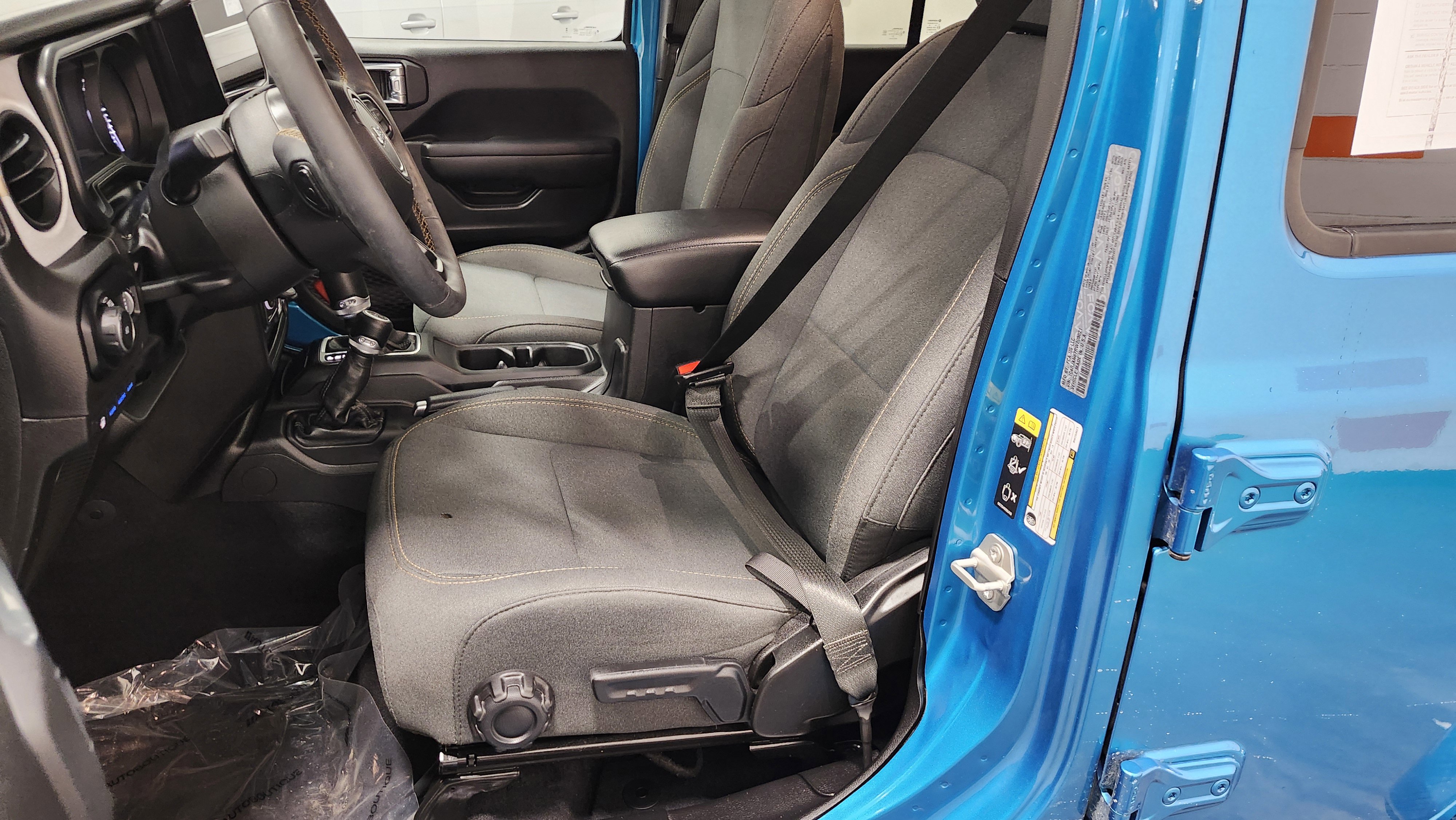 Used 2024 Jeep Wrangler Sport S w/ Convenience Group image 23