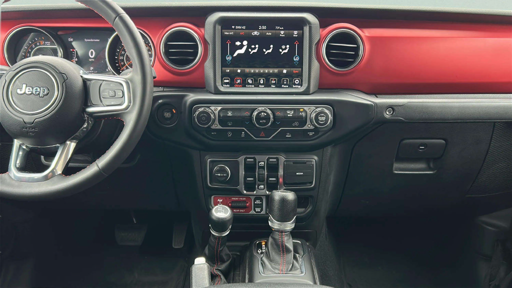 Used 2023 Jeep Gladiator Rubicon AWD/4WD image 18