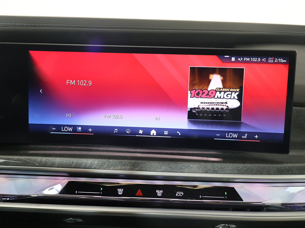 Used 2023 BMW 760i xDrive w/ Luxury Rear Seating Package AWD/4WD image 53
