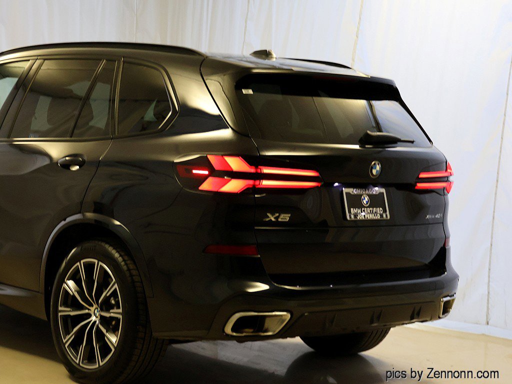 Certified 2024 BMW X5 xDrive40i w/ M Sport Package image 8