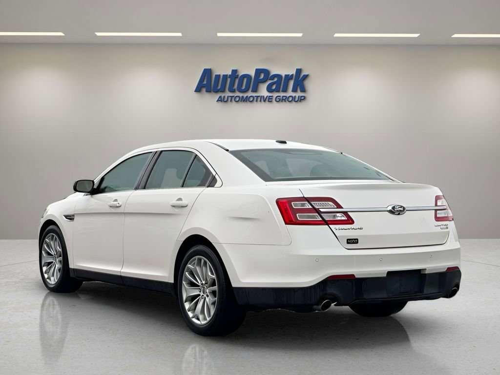 Used 2016 Ford Taurus Limited w/ Equipment Group 301A AWD/4WD image 5