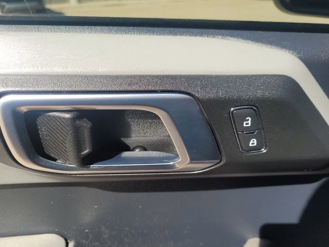 Used 2023 Ford Bronco Badlands w/ Sasquatch Package image 12