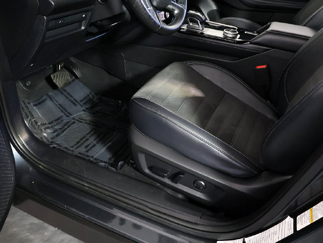 Used 2025 Mitsubishi Outlander SE FWD image 27