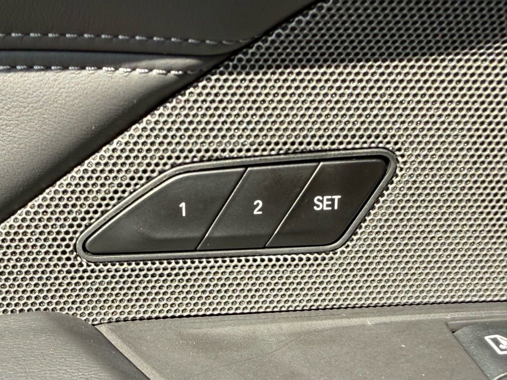 Used 2024 BMW M4 Coupe w/ Executive Package image 21