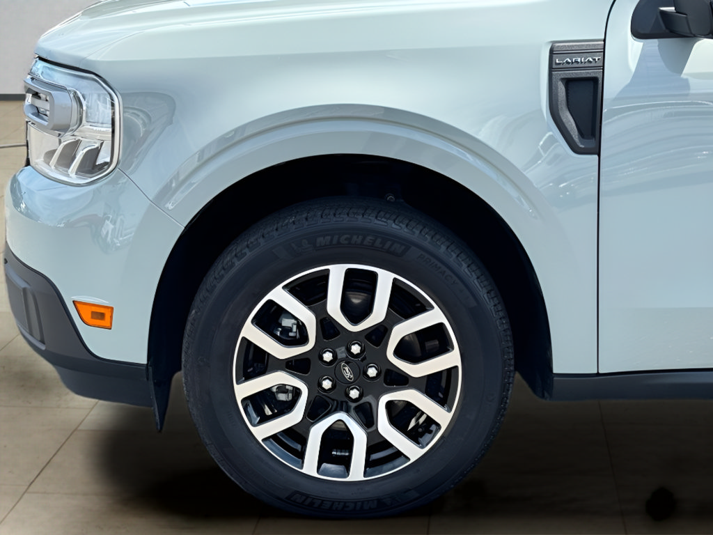Used 2024 Ford Maverick Lariat FWD image 34