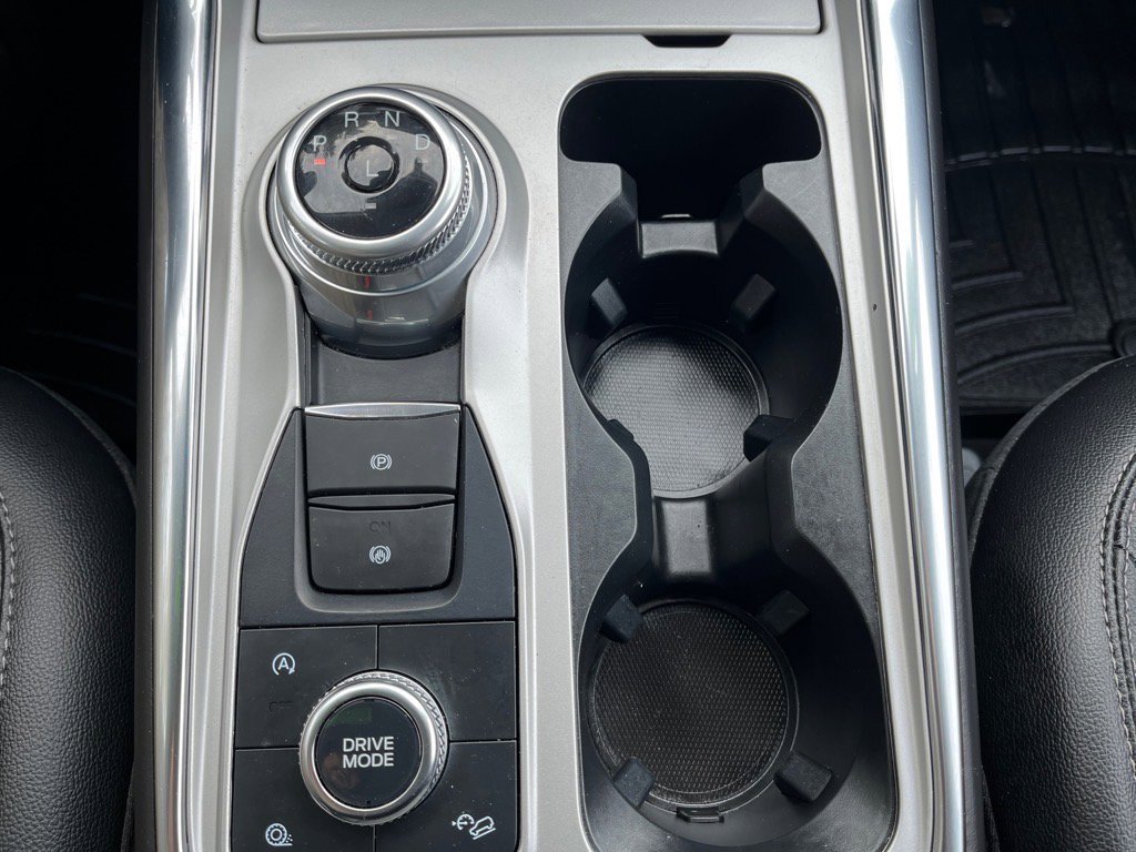 Used 2022 Ford Explorer Limited w/ Equipment Group 301A image 20