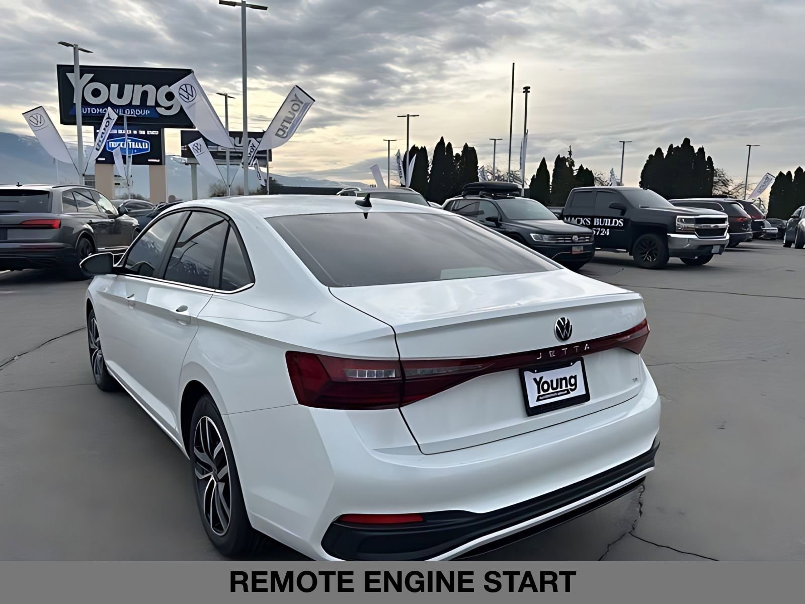 New 2026 Volkswagen Jetta SE FWD image 10