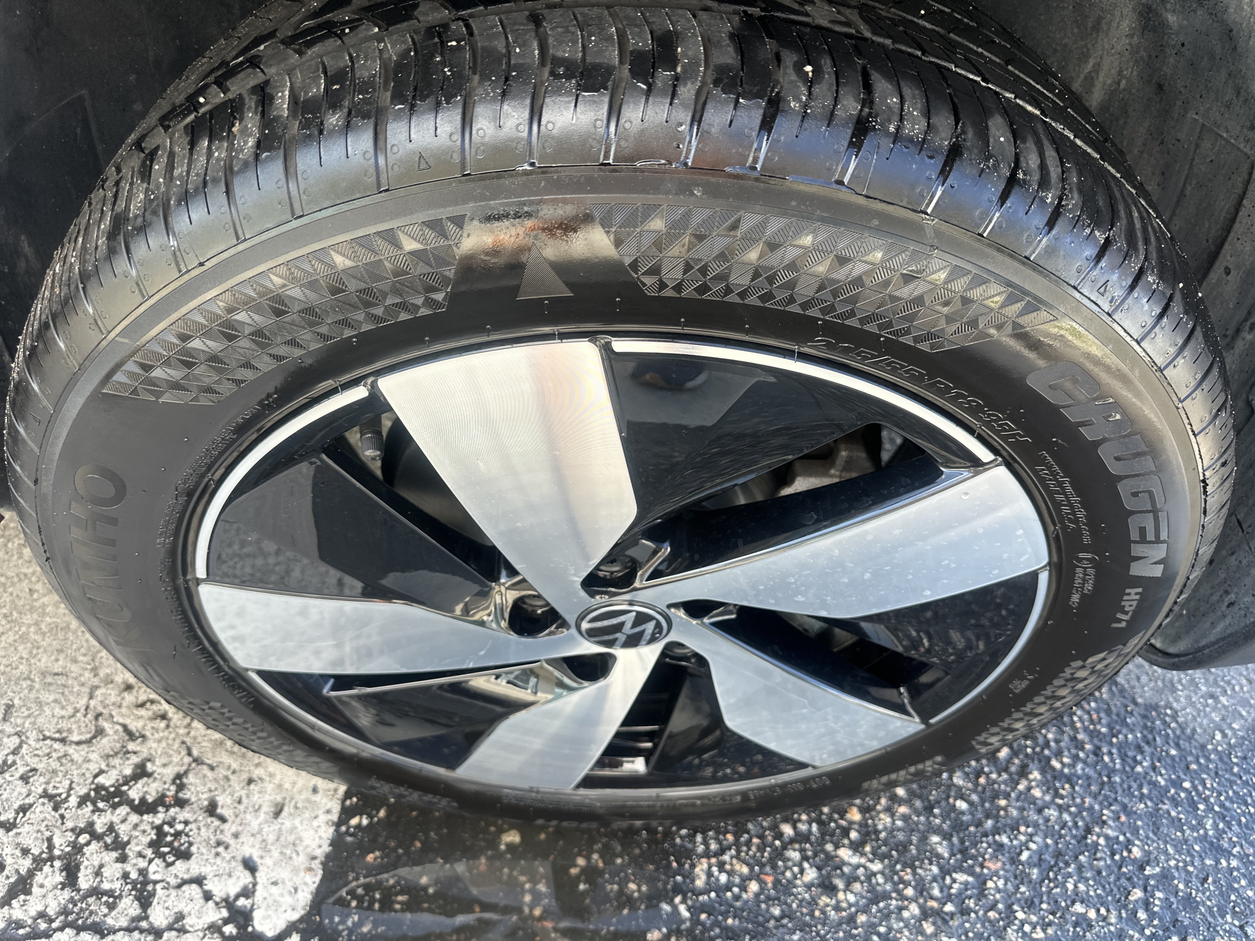 Used 2025 Volkswagen Taos S AWD/4WD image 6