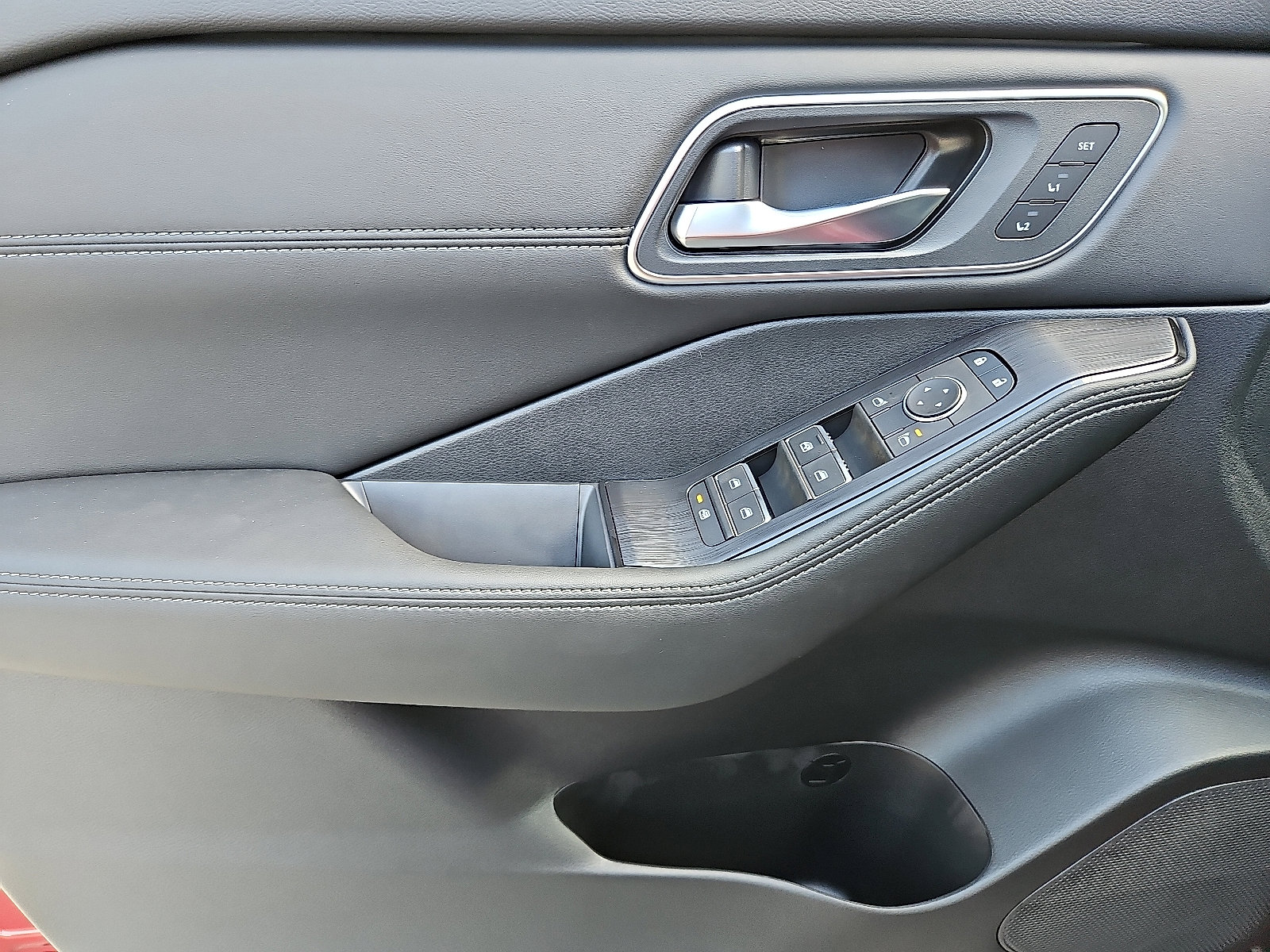 New 2026 Nissan Rogue Platinum w/ Platinum Premium Package image 10