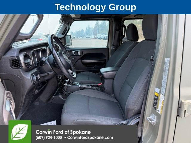 Used 2020 Jeep Gladiator Sport w/ Quick Order Package 24S AWD/4WD image 2