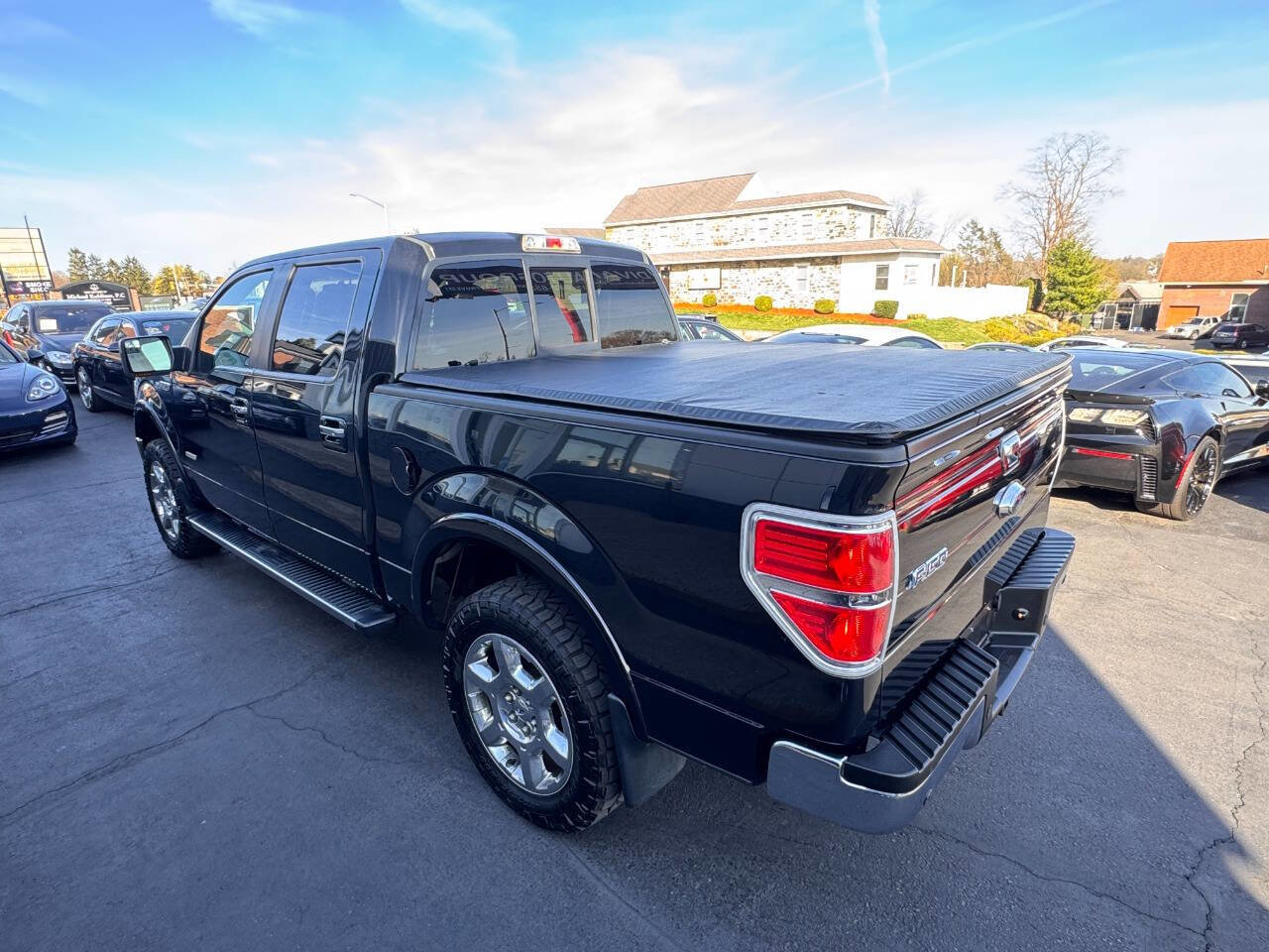 Used 2014 Ford F150 Lariat w/ Equipment Group 502A Luxury image 6