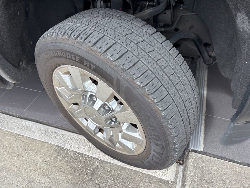 Used 2019 GMC Sierra 2500 Denali image 3