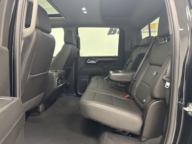 Used 2025 Chevrolet Silverado 2500 LTZ w/ LTZ Plus Package AWD/4WD image 27