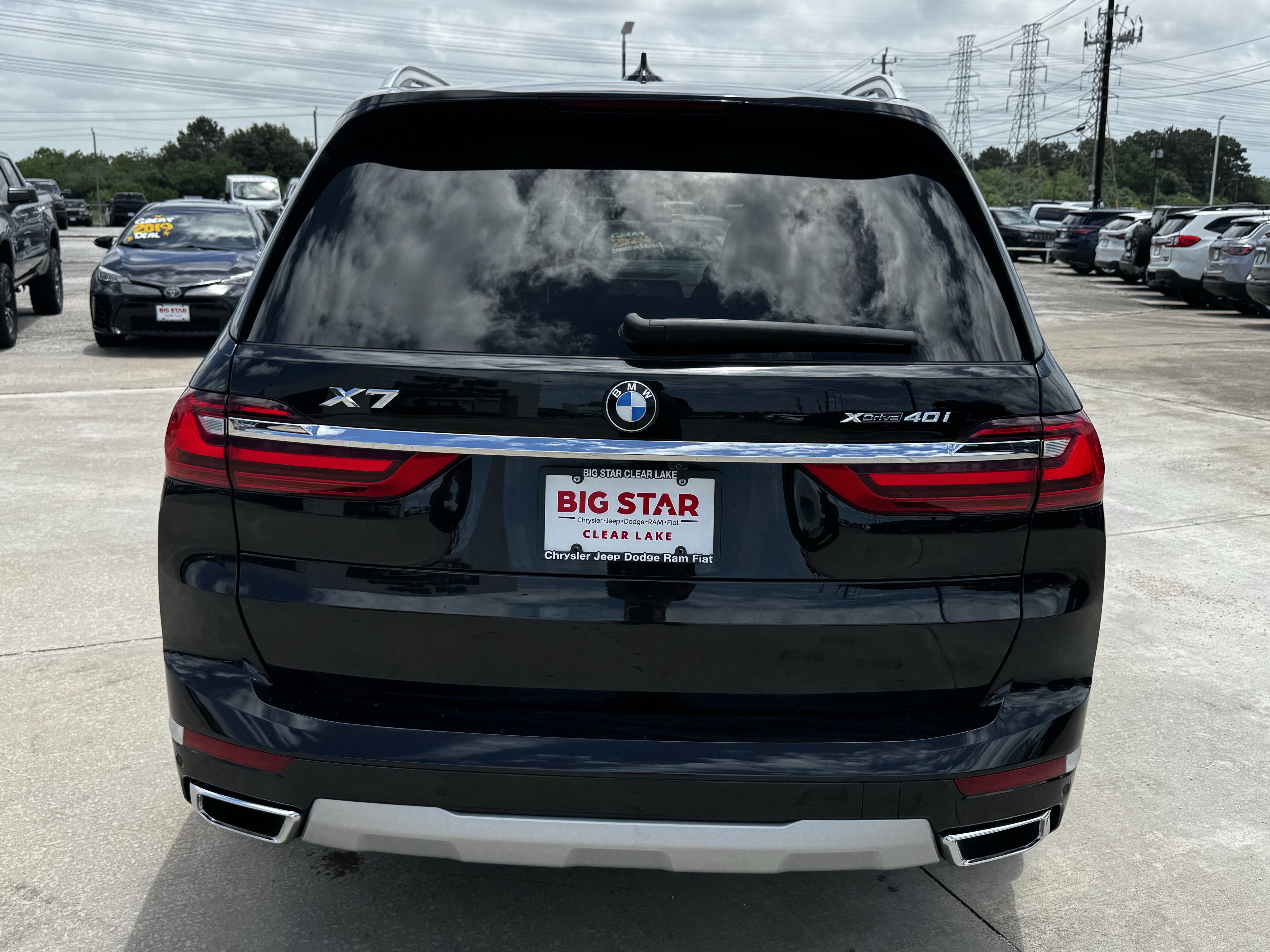 Used 2022 BMW X7 xDrive40i w/ Premium Package AWD/4WD image 9