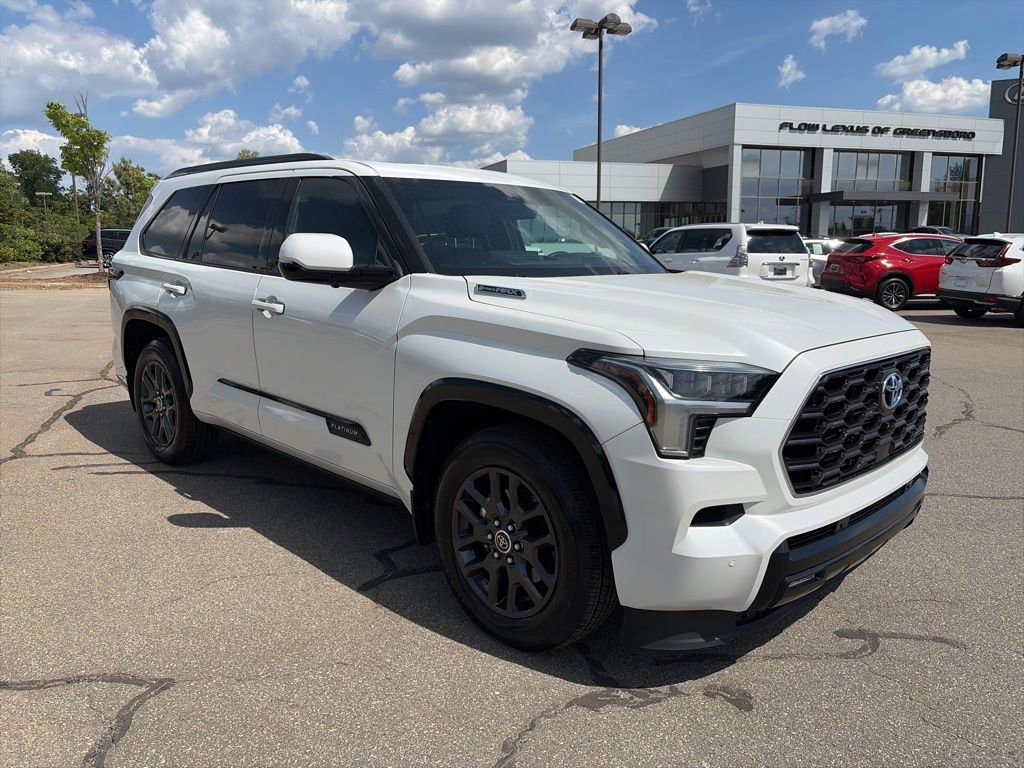 Used 2023 Toyota Sequoia Platinum image 6