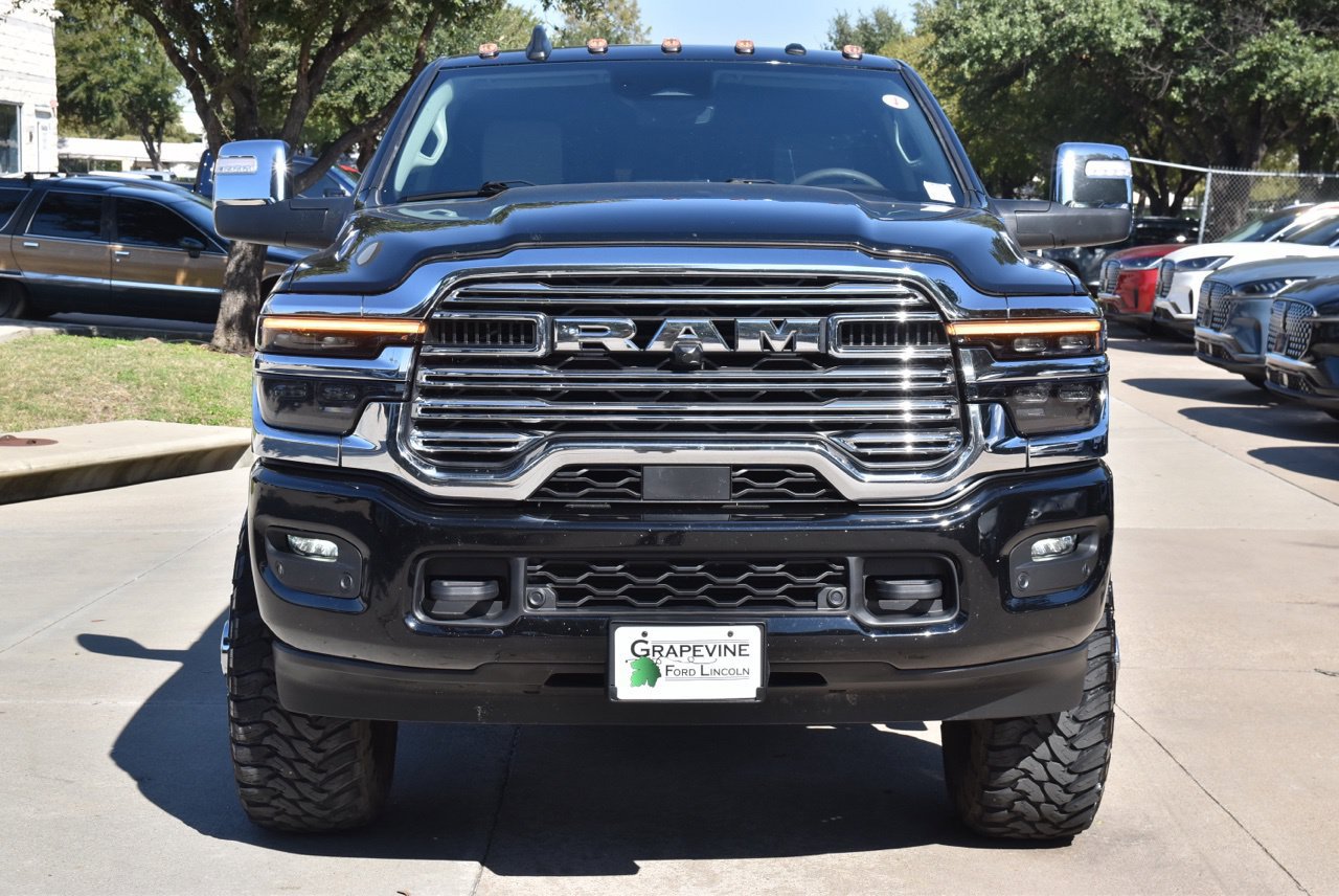 Used 2026 RAM 3500 Laramie w/ Max Tow Package AWD/4WD image 3