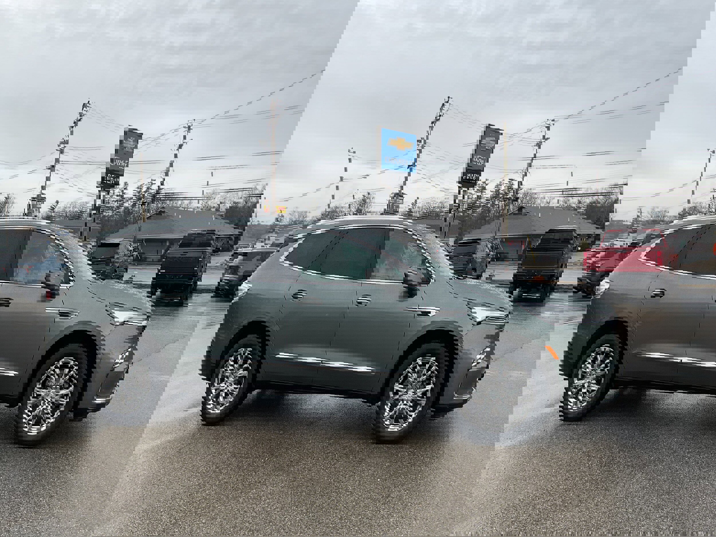 Certified 2022 Buick Enclave Essence w/ Experience Buick Package image 2