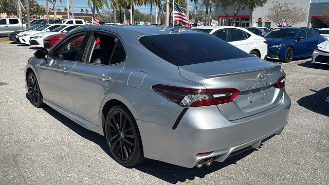 Used 2023 Toyota Camry XSE FWD image 5