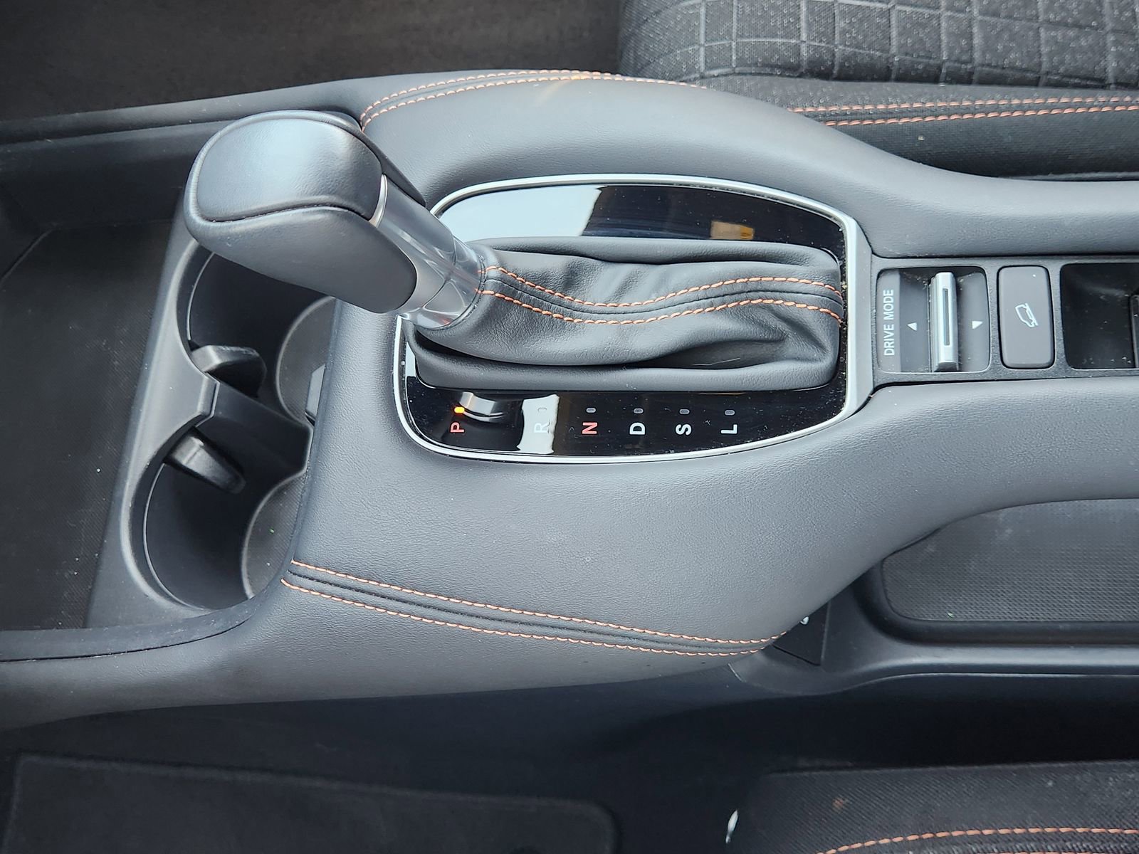 Used 2025 Honda HR-V Sport image 23