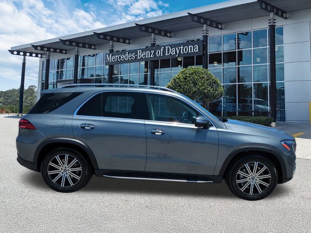 Used 2025 Mercedes-Benz GLE 350 4MATIC image 3