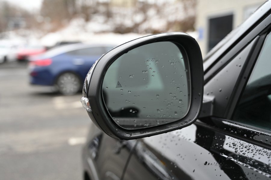 Used 2024 Dodge Hornet R/T w/ R/T Blacktop Package image 9