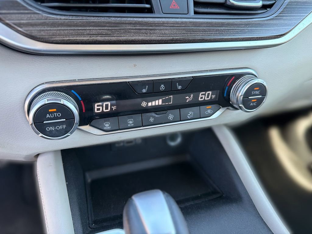 Used 2019 Nissan Altima 2.5 Platinum FWD image 31