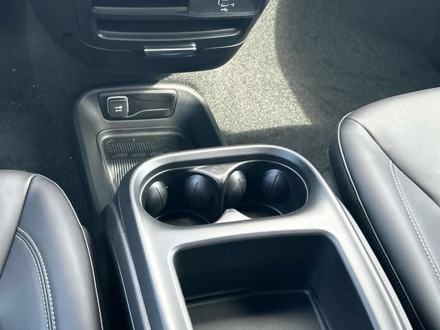 New 2026 Chrysler Pacifica Select FWD image 28