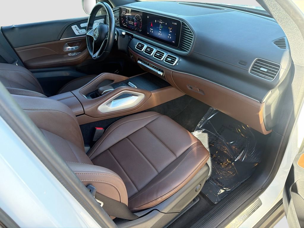 Used 2024 Mercedes-Benz GLE 350 4MATIC image 13