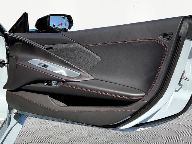 Used 2023 Chevrolet Corvette Stingray Coupe w/ Z51 Performance Package RWD image 25