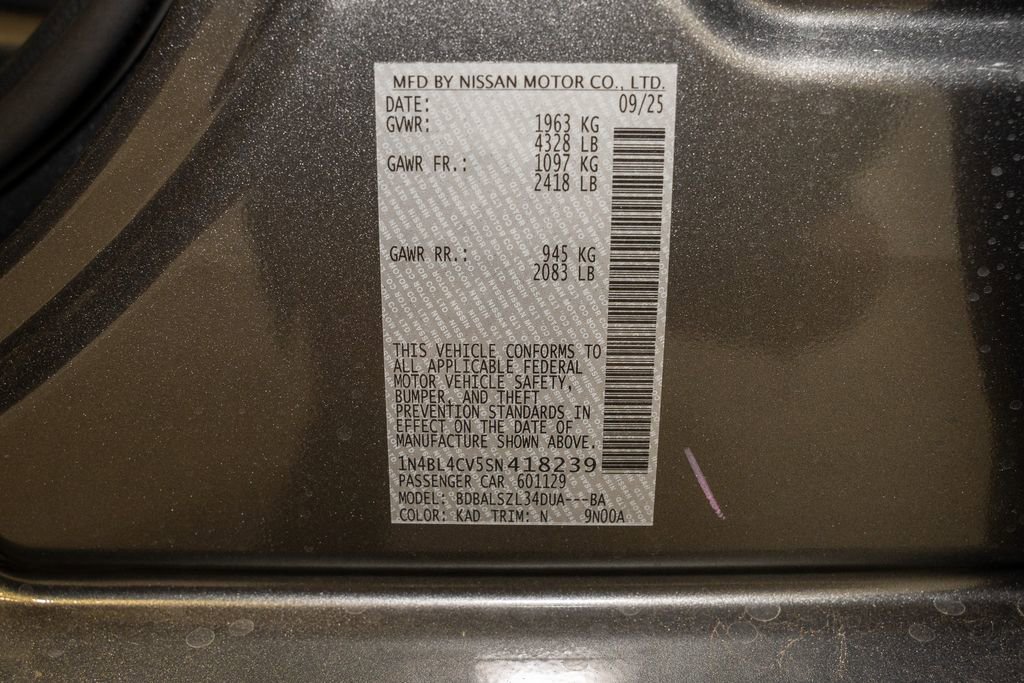 New 2025 Nissan Altima 2.5 SR image 19