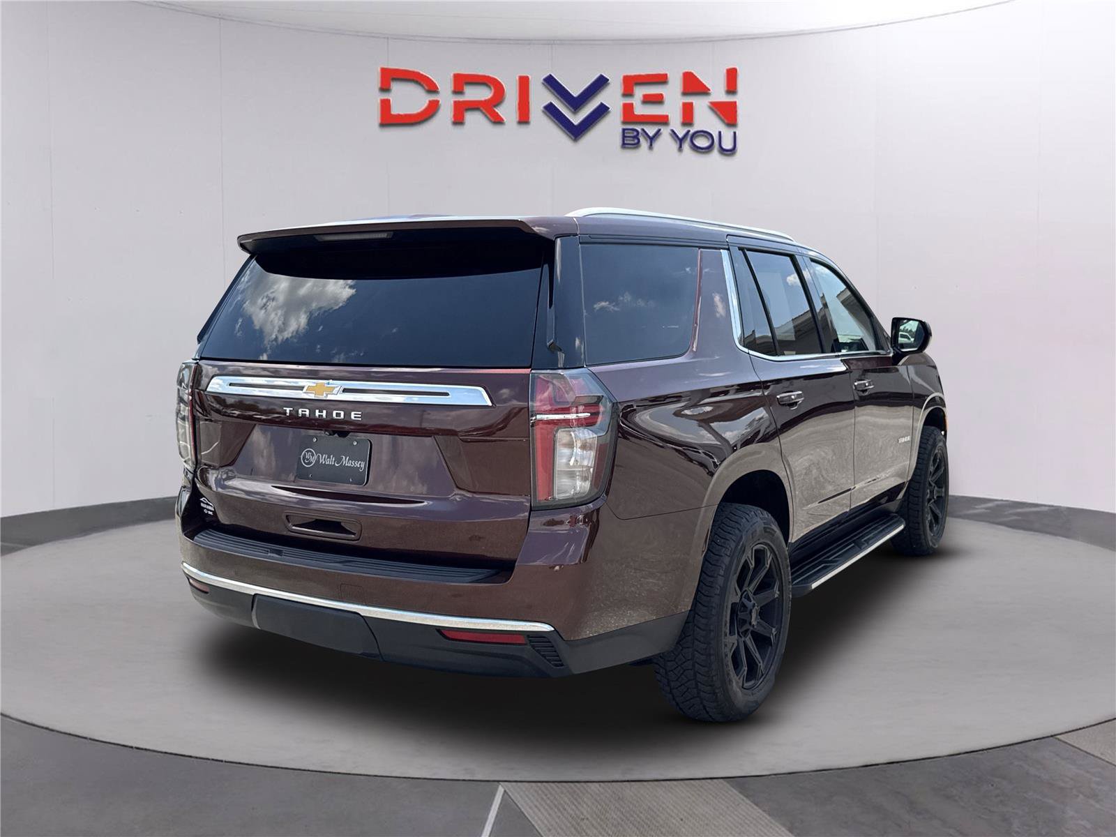 Used 2023 Chevrolet Tahoe LS AWD/4WD image 4