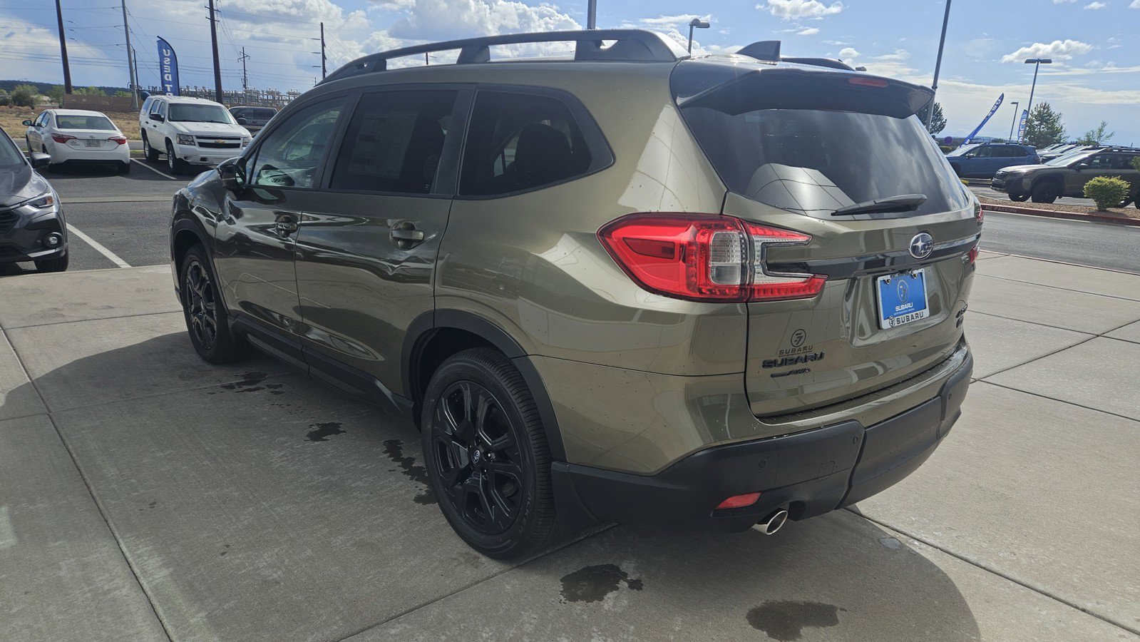 New 2025 Subaru Ascent Bronze Edition image 18