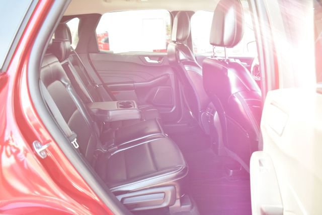 Used 2024 Ford Escape Platinum AWD/4WD image 42