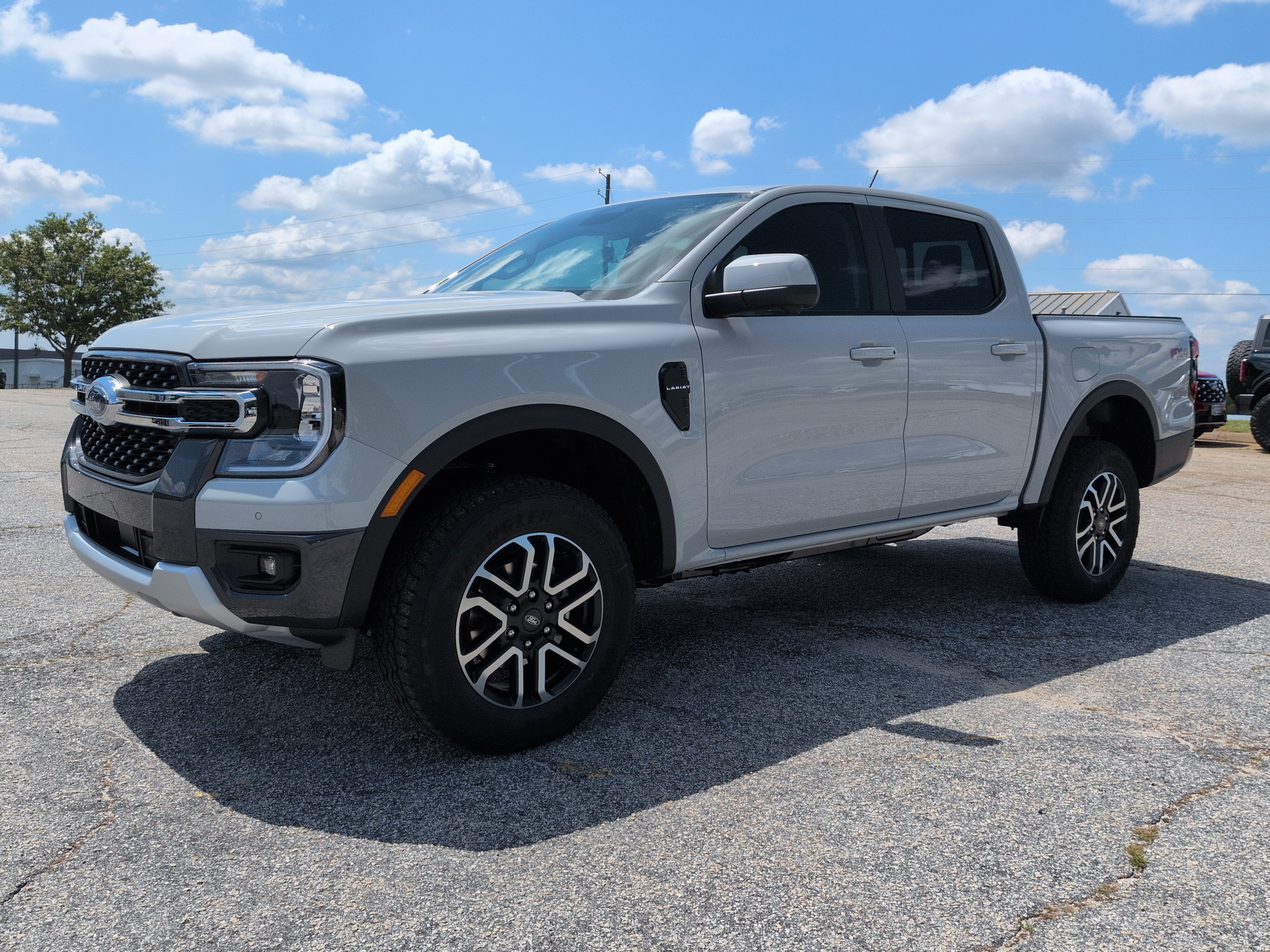New 2026 Ford Ranger Lariat w/ FX4 Off-Road Package AWD/4WD image 6