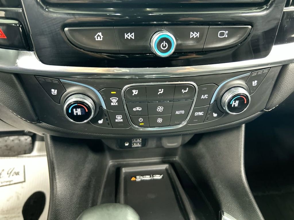 Certified 2023 Chevrolet Traverse Premier image 16