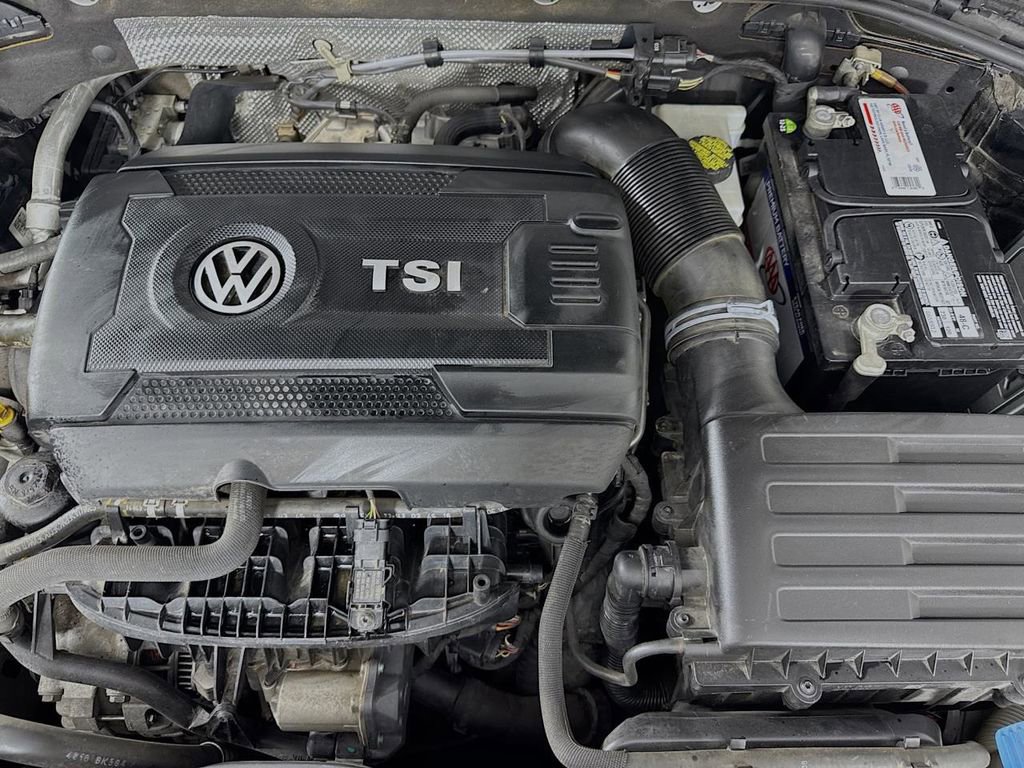 Used 2017 Volkswagen Golf Alltrack SEL image 39