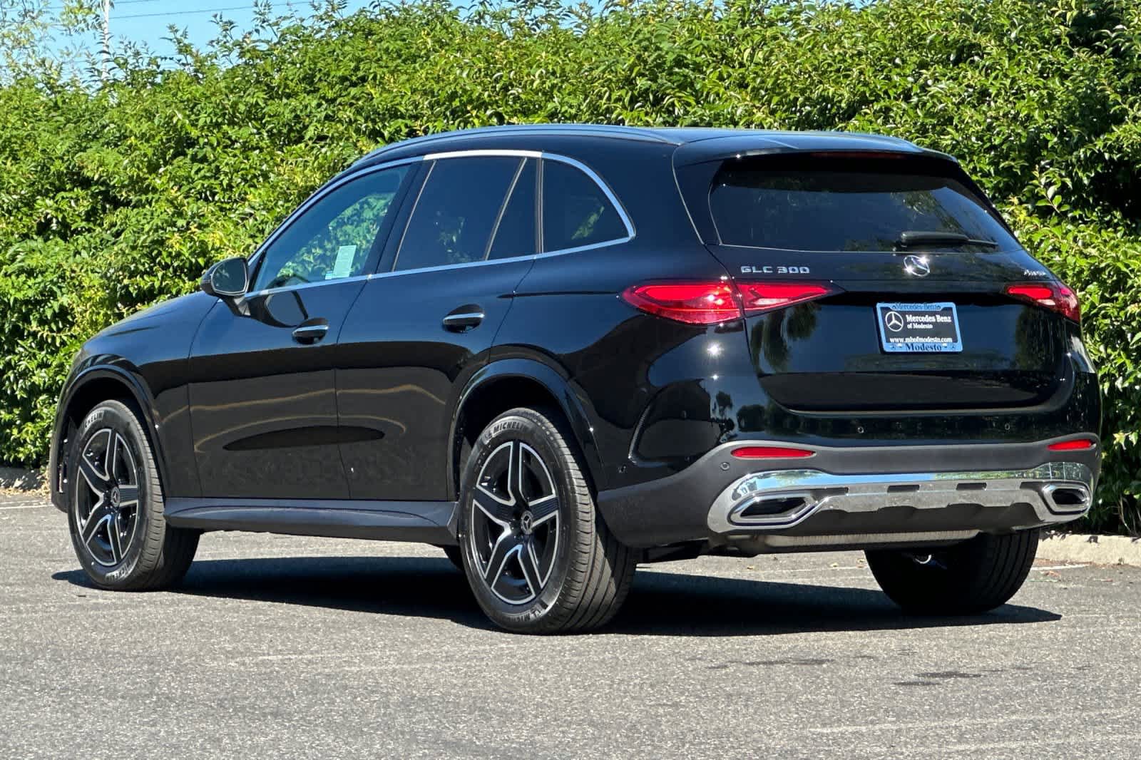 New 2026 Mercedes-Benz GLC 300 4MATIC image 5