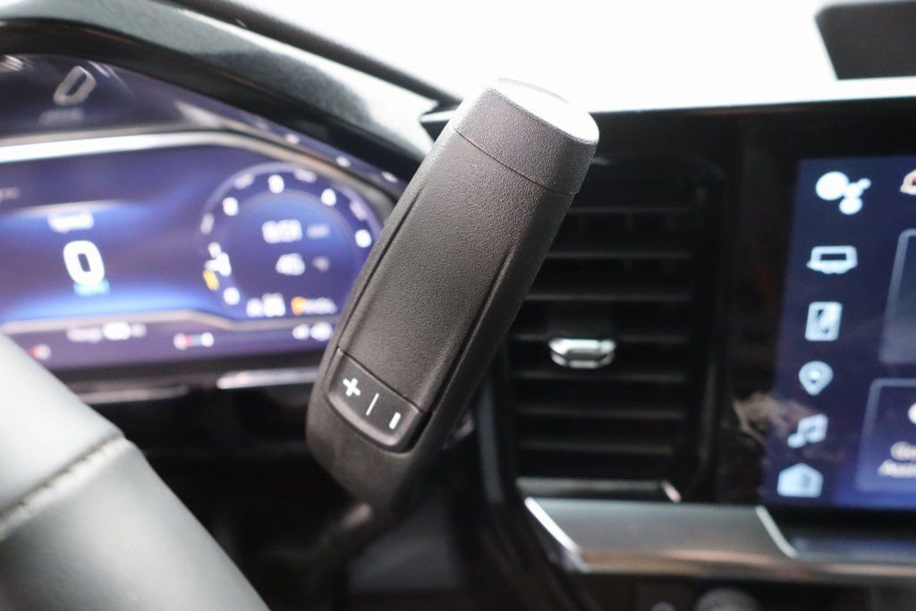 Used 2025 Chevrolet Silverado 2500 LT w/ All Star Edition image 8