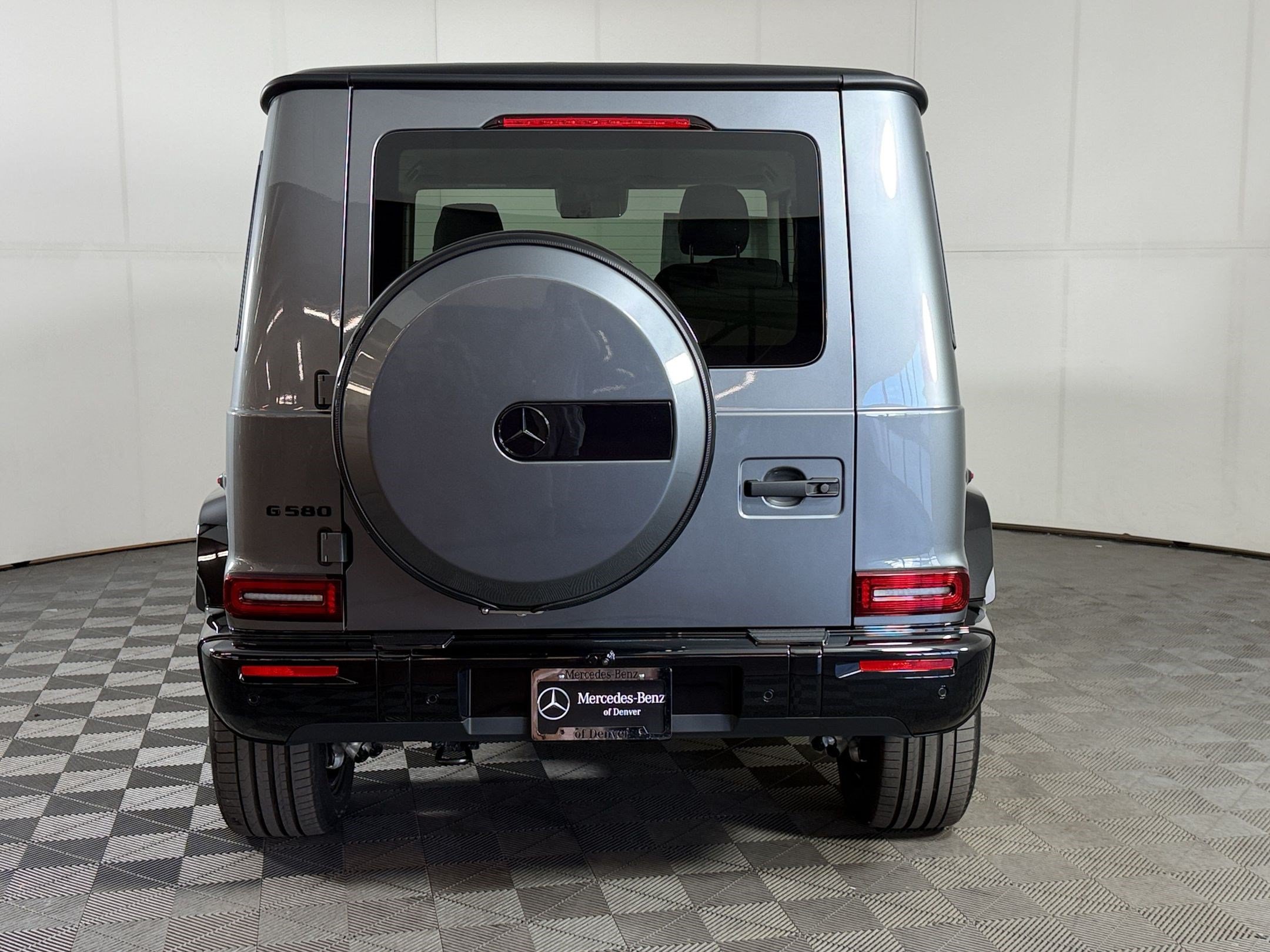 New 2027 Mercedes-Benz G 580 e image 10