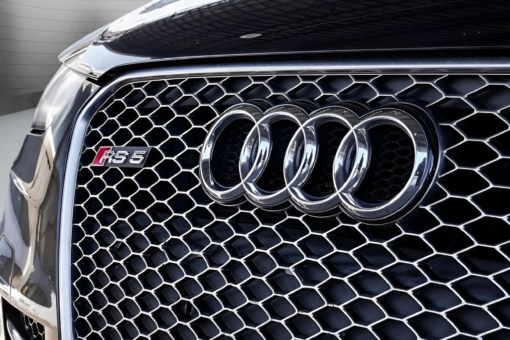 Used 2015 Audi RS 5 Coupe w/ Technology Package AWD/4WD image 30