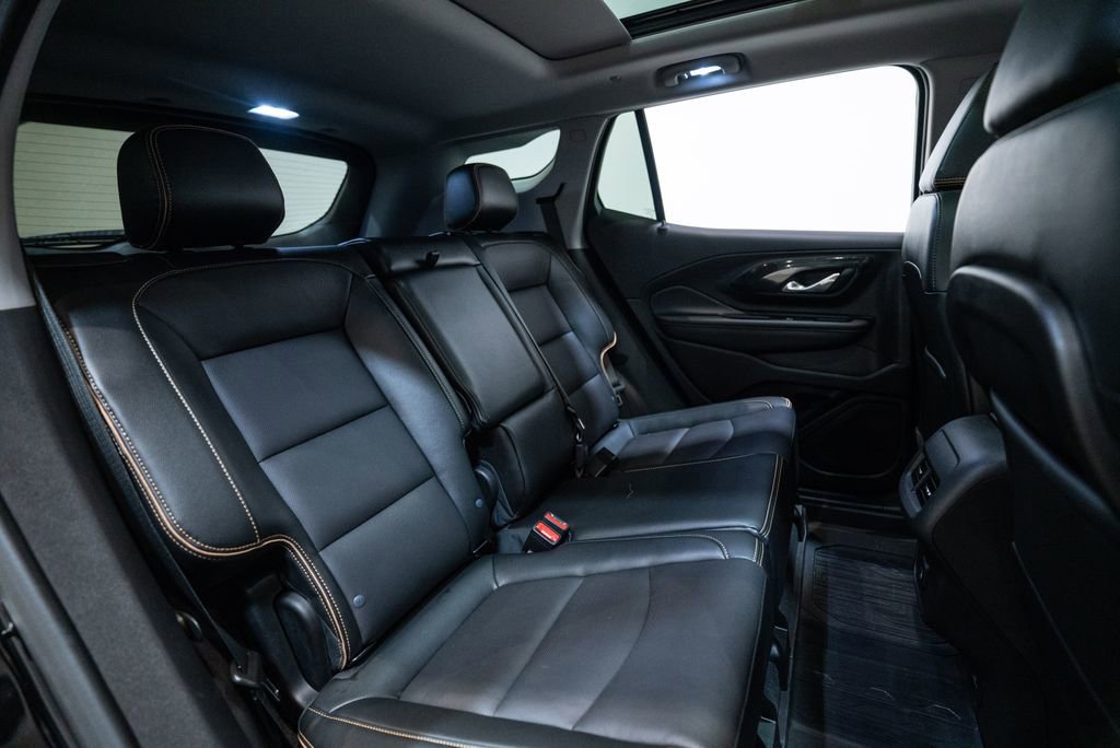 Used 2024 GMC Terrain AT4 w/ Infotainment Package II image 35